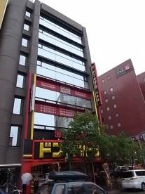 ショッピングセンター　ドン・キホーテ三宮店（ショッピングセンター）まで359m