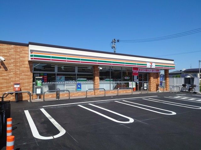 コンビニ　セブンイレブン会津石堂町店（コンビニ）まで400m
