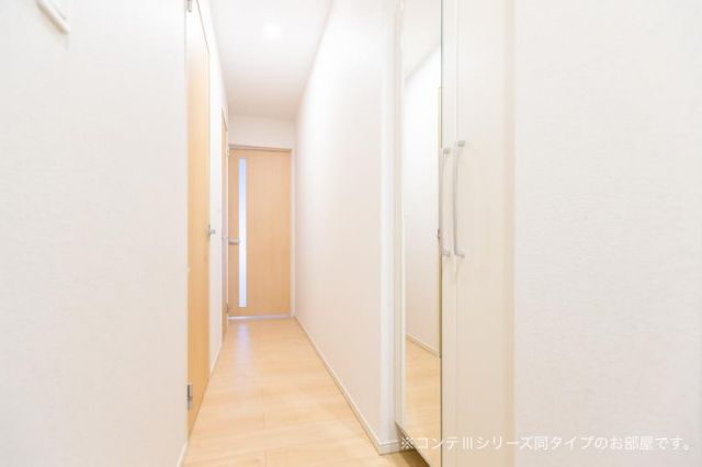 ヒカルサ東川口サウスの玄関写真