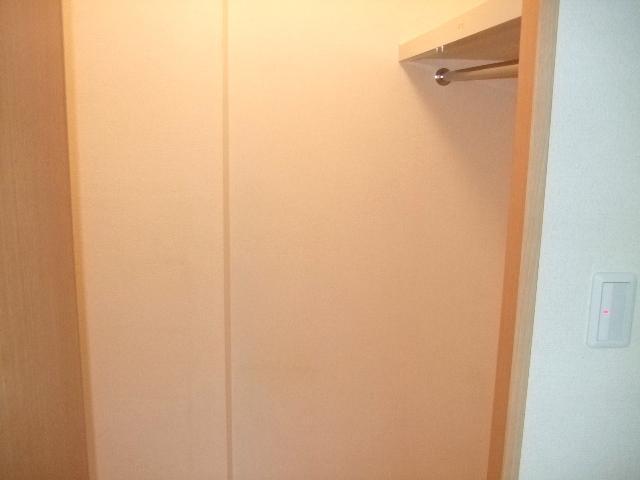 収納　収納力抜群ウォークインクローゼット