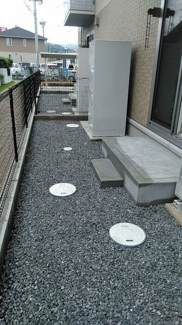 バルコニー　庭（専用庭）