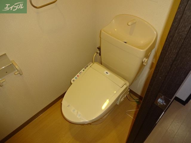 トイレ　シャワー付トイレ