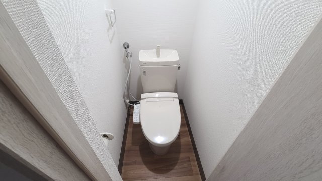 トイレ　同建物別部屋参考写真☆神戸市垂水区　リバーサイドハイツ☆