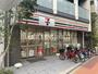 コンビニ　セブンイレブン新宿下落合3丁目店（コンビニ）まで90m