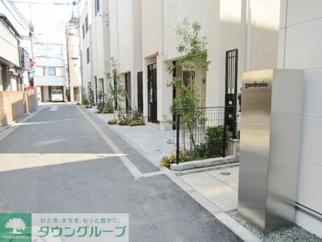 エントランス　★タウンハウジング目黒店取り扱い★