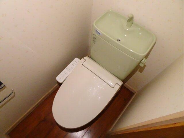 トイレ　清潔感のあるトイレです