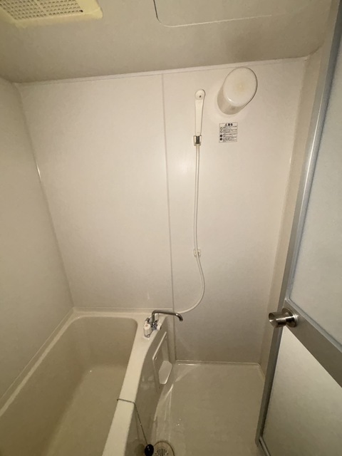 バス・シャワールーム　同施工会社参考写真です