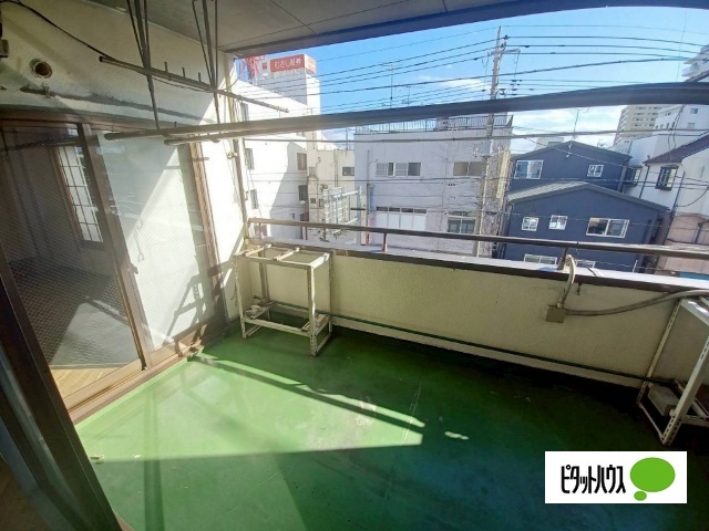 岡部ビル3F・4F貸家の内装写真