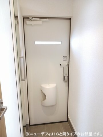 グレイス ヒルズの玄関写真