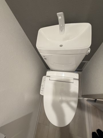 MELDIA CREST桜ノ宮Kirschのトイレ写真