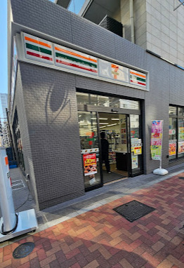 コンビニ　セブンイレブン 台東2丁目東店（コンビニ）まで185m