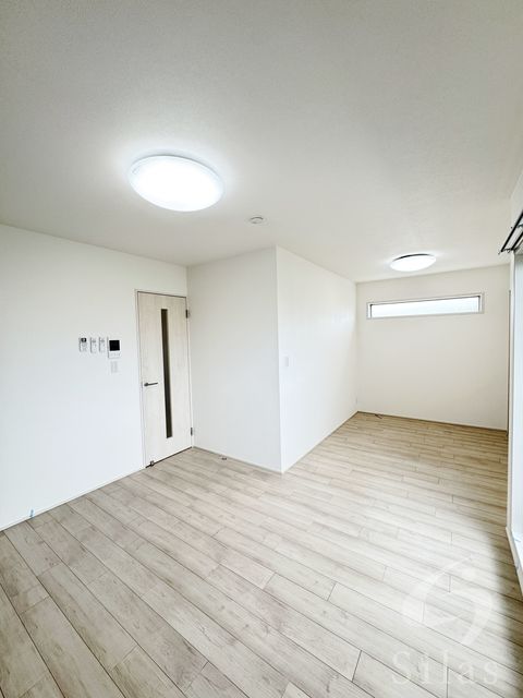 阪急今津線 甲東園駅 徒歩10分 3階建 築1年の居間写真