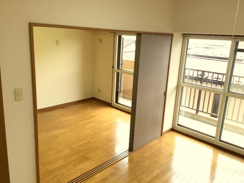 グランヴィア河原町の居間写真