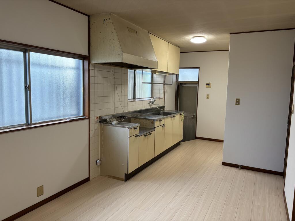 長太新町3丁目貸家のキッチン写真