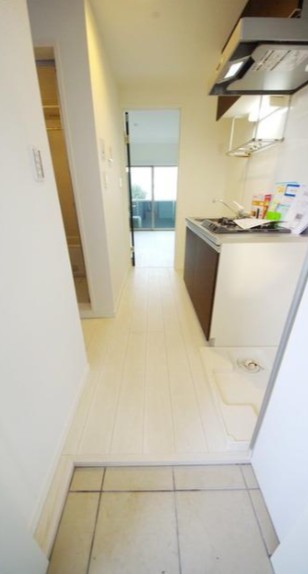玄関　別部屋参照写真