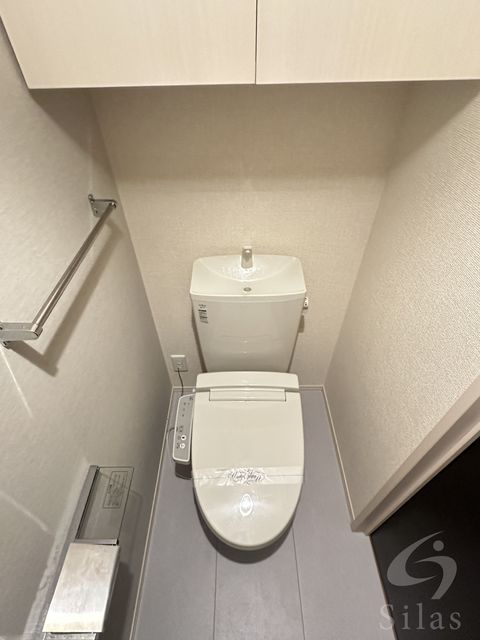 ＪＲ片町線 放出駅 徒歩9分 2階建 築13年のトイレ写真
