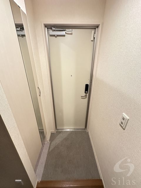 ＪＲ片町線 放出駅 徒歩9分 2階建 築13年の玄関写真