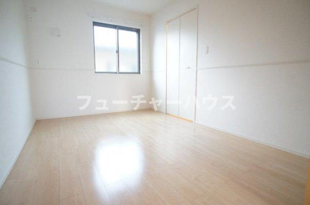 玄関　収納もある玄関です