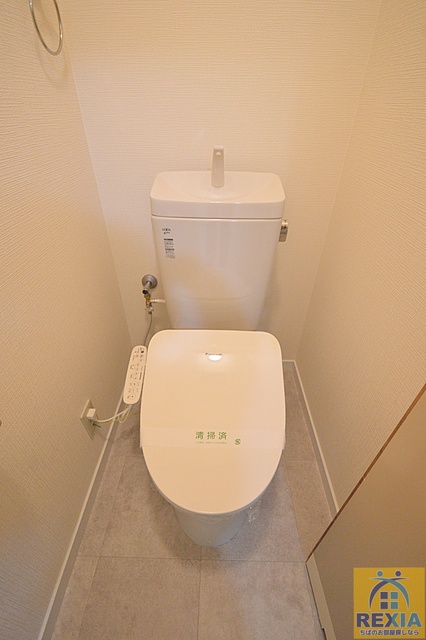 ＪＲ京葉線 蘇我駅 徒歩16分 2階建 築38年のトイレ写真