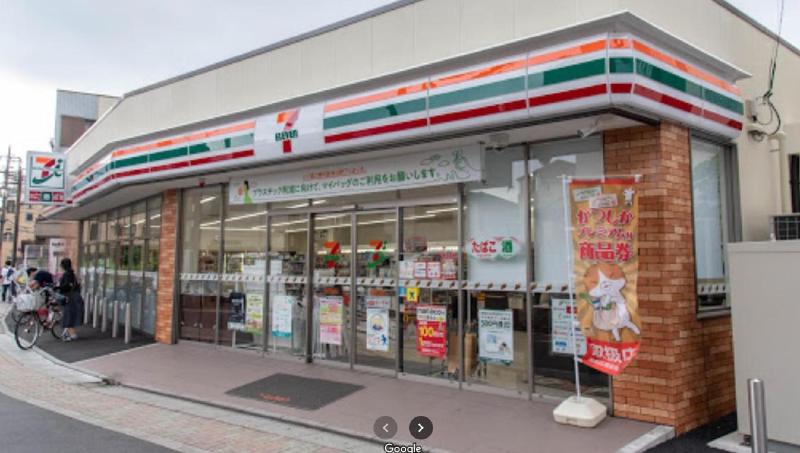 コンビニ　セブンイレブン 葛飾金町駅西店（コンビニ）まで91m