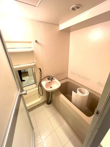 バス・シャワールーム　※別のお部屋の写真になります。 参考にしていただければと思い
