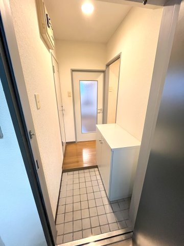 玄関　※別のお部屋の写真になります。 参考にしていただければと思い