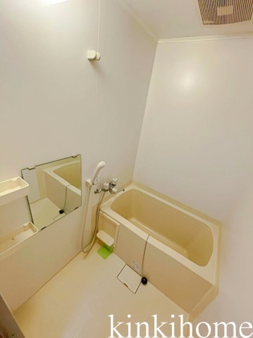 バス・シャワールーム　写真は別のお部屋です。写真は別のお部屋です。