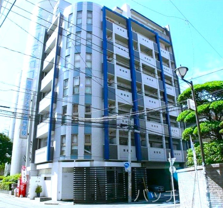 建物外観　オートロック付きマンション