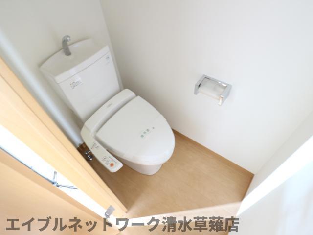【静岡市清水区中之郷のマンションのトイレ】