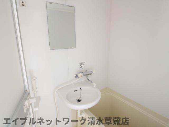【静岡市清水区中之郷のマンションの洗面設備】
