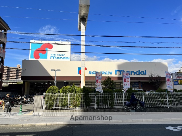 スーパー　万代（株）／香里西店（スーパー）まで1111m