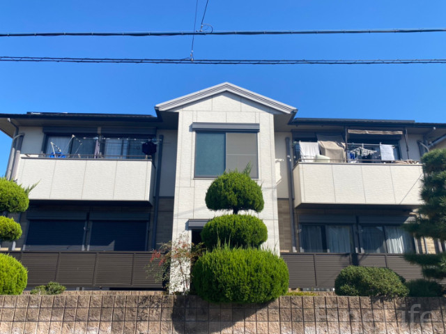 神戸市北区上津台のアパートの建物外観