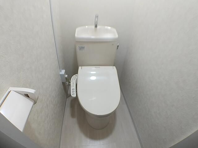 【熊谷市妻沼のアパートのトイレ】