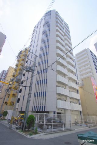 大阪市北区菅原町のマンションの建物外観