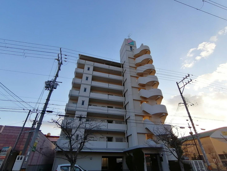 【赤穂駅北ハイツの建物外観】