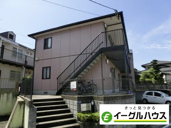 ルミエールハイツの建物外観