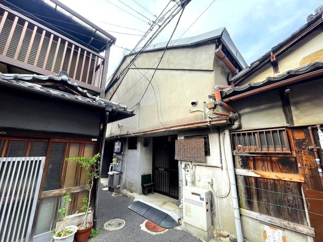 建物外観　外はこのようになっています