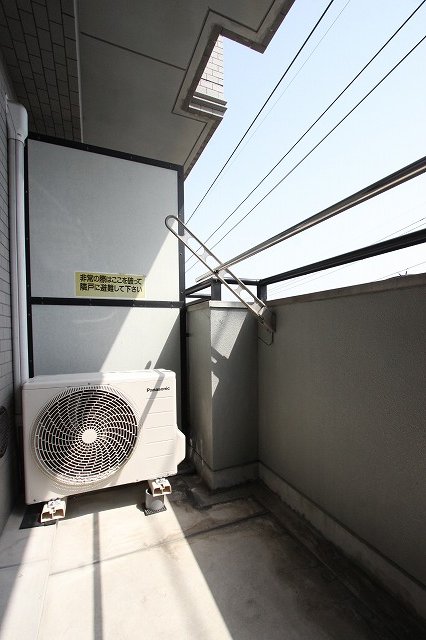 バルコニー　同物件別部屋