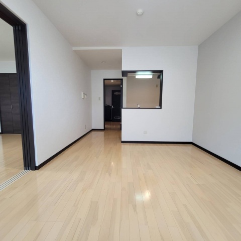 居室・リビング　☆12.4帖のLDK☆