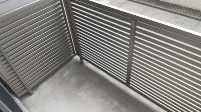 バルコニー　バルコニー