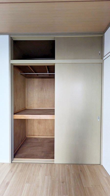 収納　洋室収納