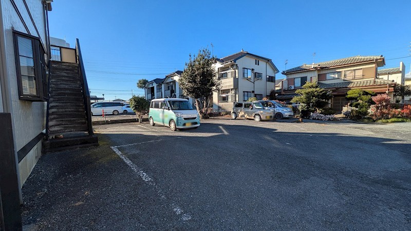 駐車場　敷地内駐車場