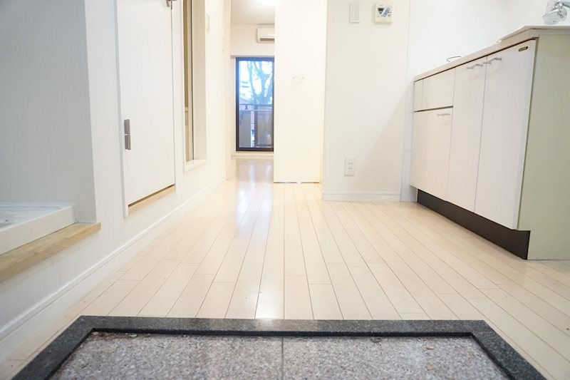 玄関　参考写真になります。