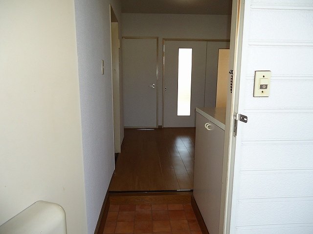 玄関　明るい玄関です