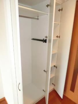 　収納　クローゼット