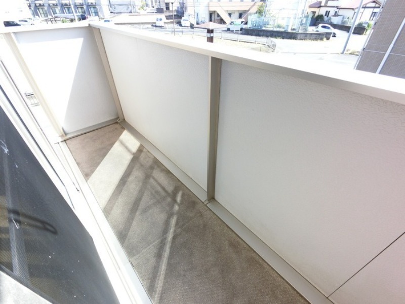 バルコニー　図面と現状に相違がある場合には現状を優先