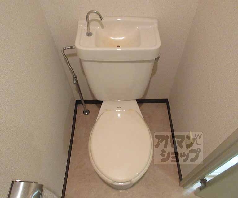 トイレ　清潔感のあるトイレです！