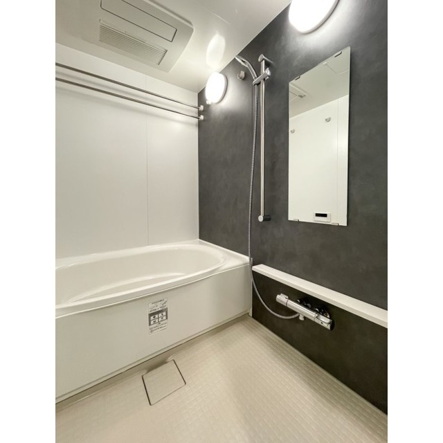 バス・シャワールーム　※写真は同タイプ住戸です。