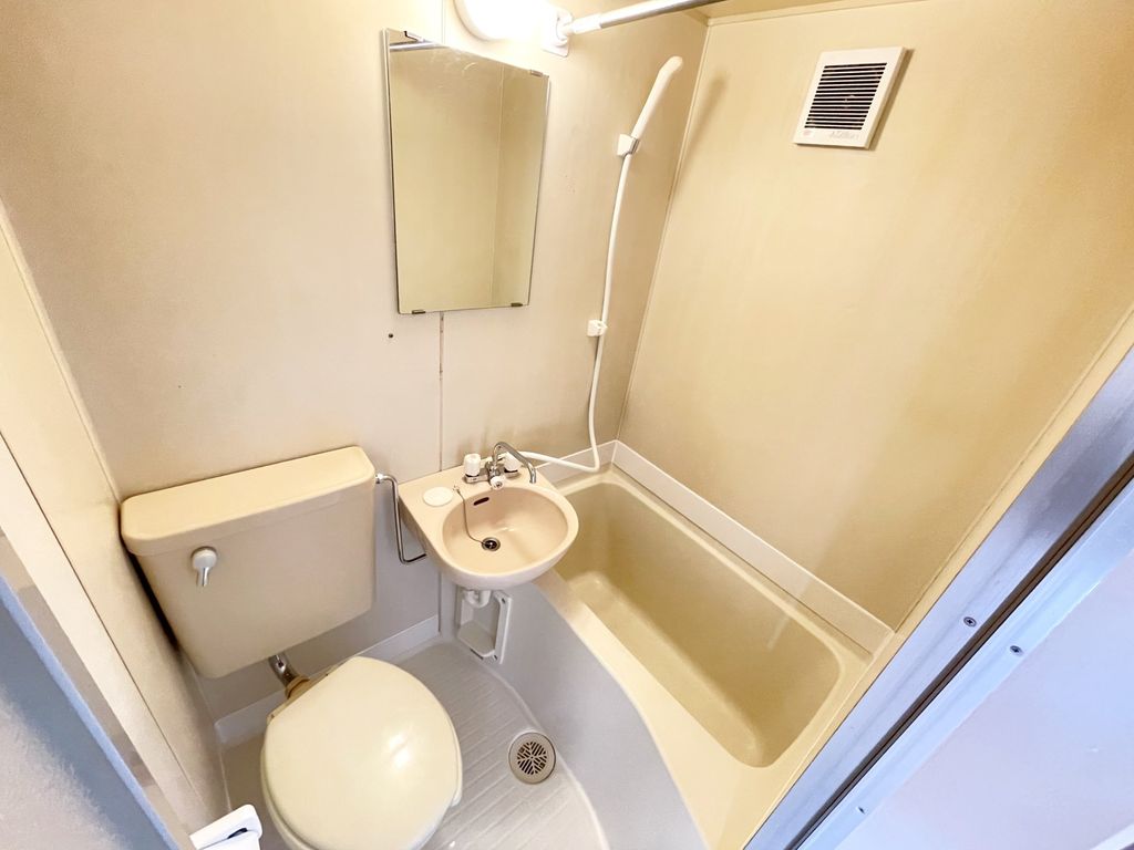 バス・シャワールーム　同仕様