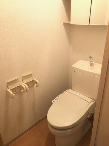 トイレ　シャワー付トイレ